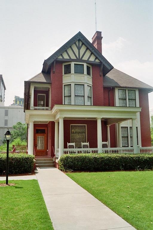 2.08 Margaret Mitchell House