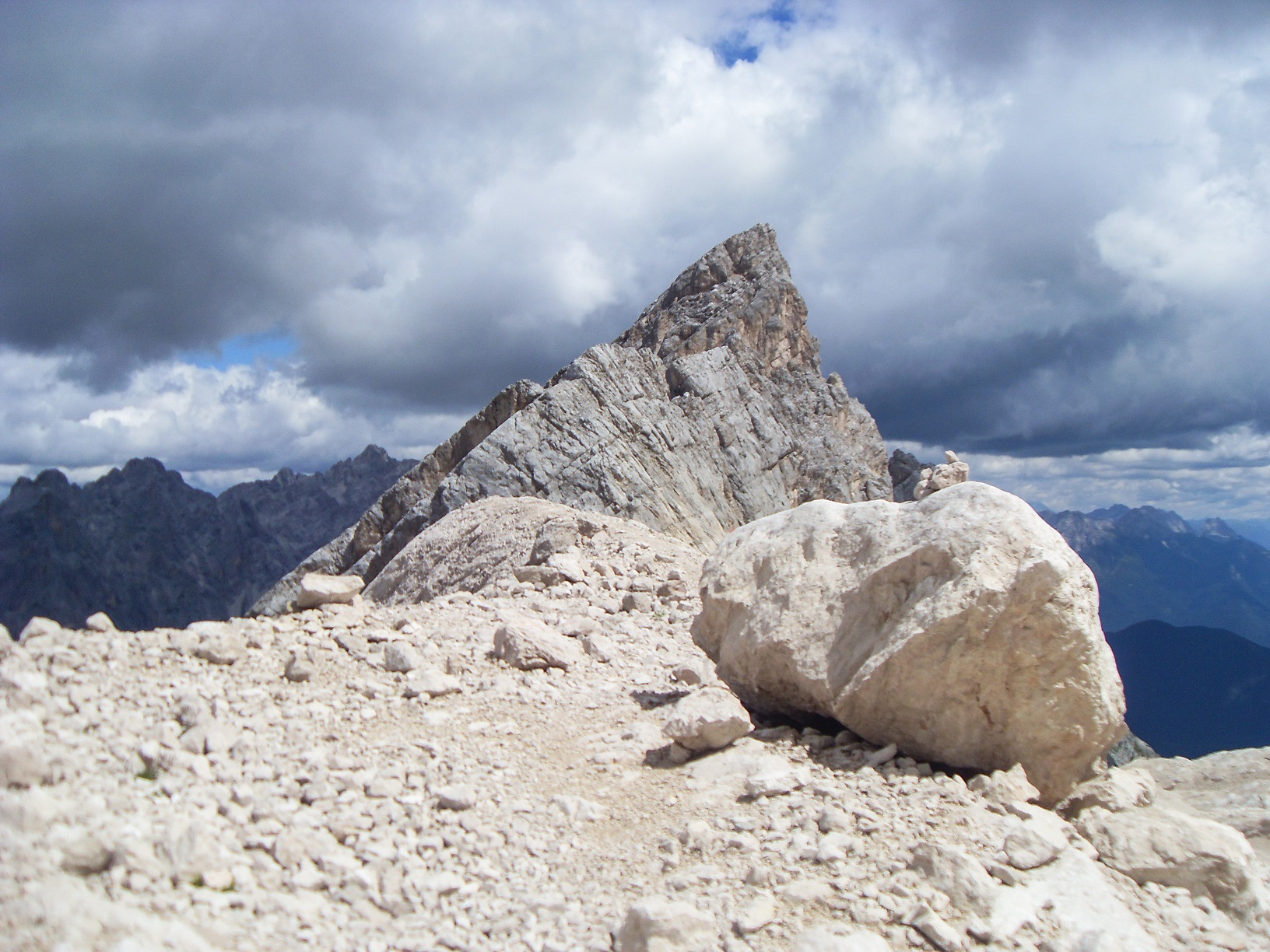 Tag7_9_ueberHoheBerge